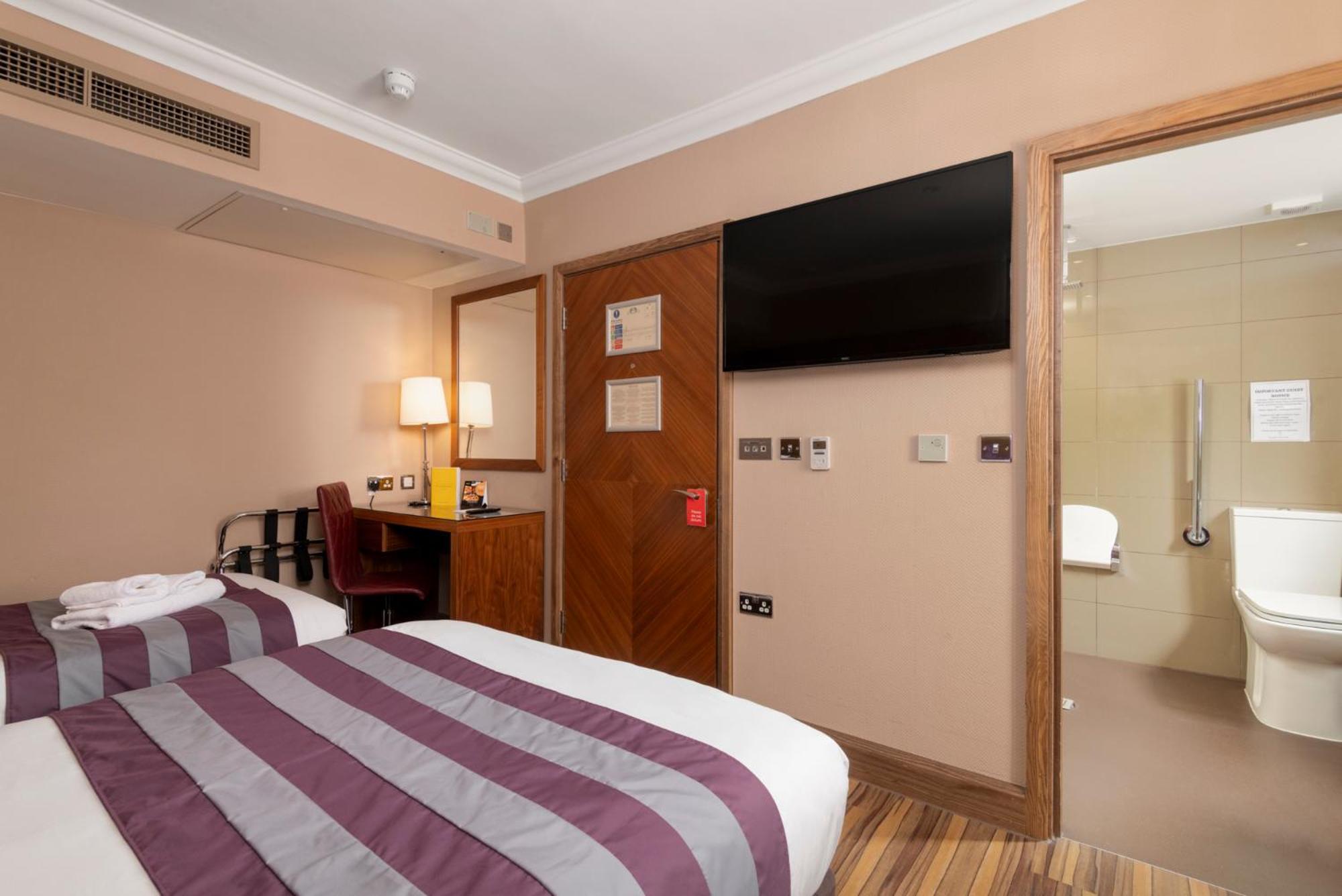Donnington Manor Hotel Sevenoaks Dış mekan fotoğraf