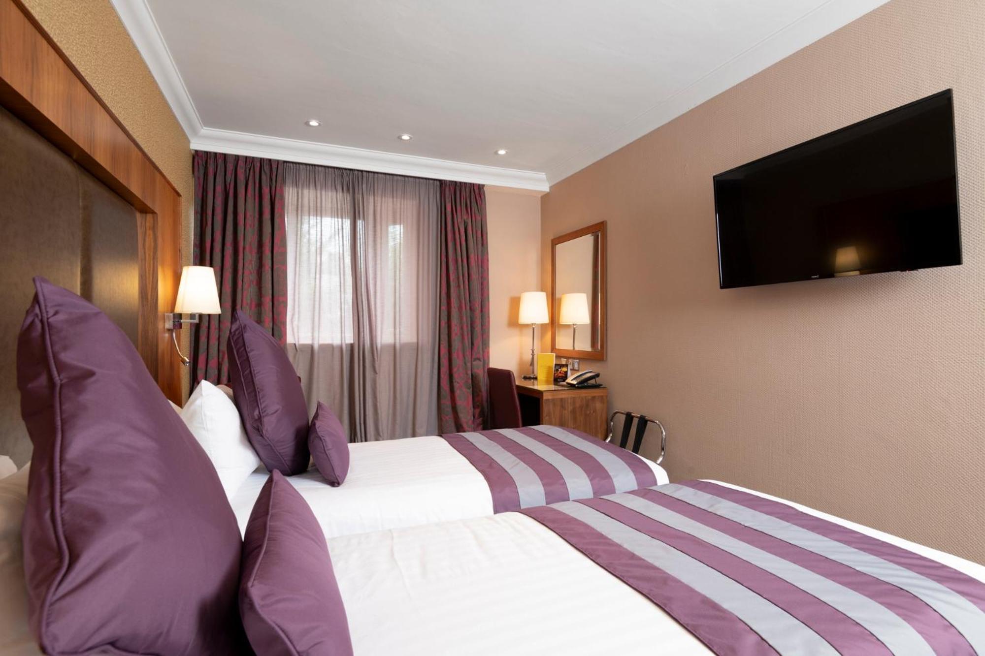 Donnington Manor Hotel Sevenoaks Dış mekan fotoğraf